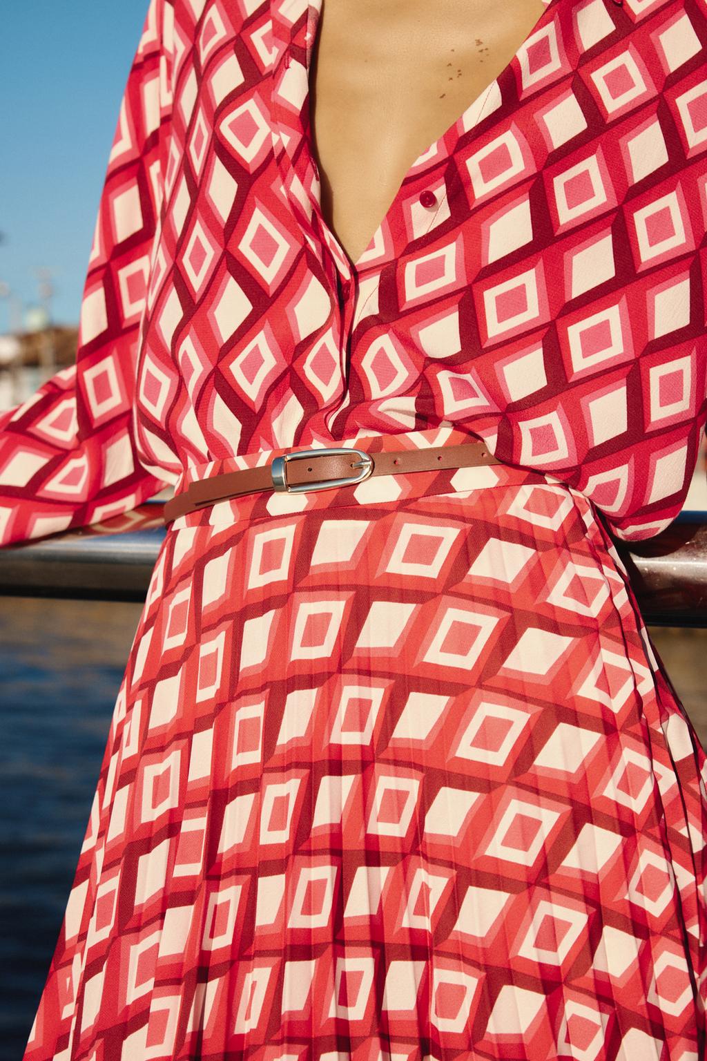 GEOMETRIC PRINT SHIRT