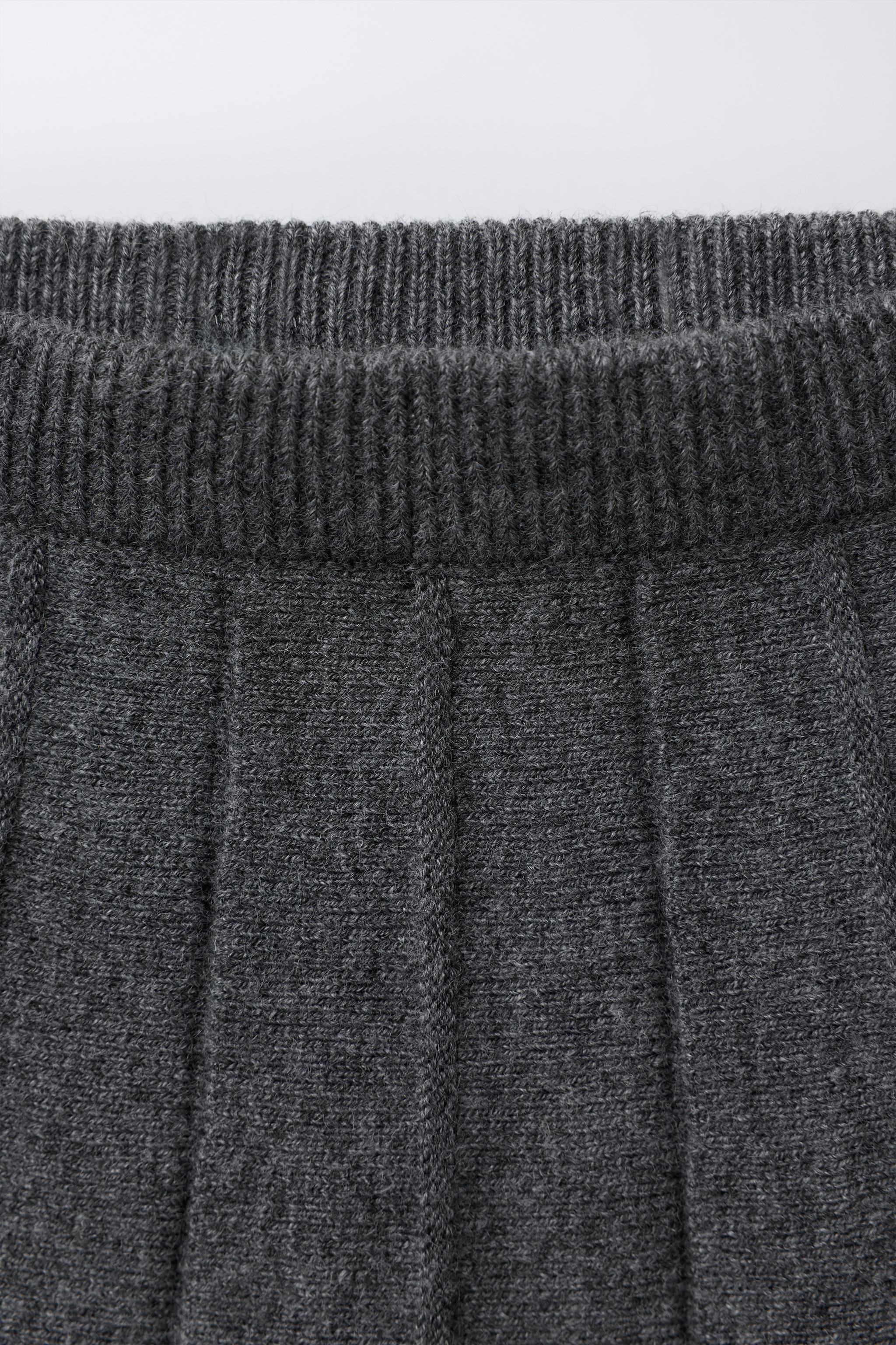 WOOL BLEND KNIT SKIRT WITH BOX PLEATS