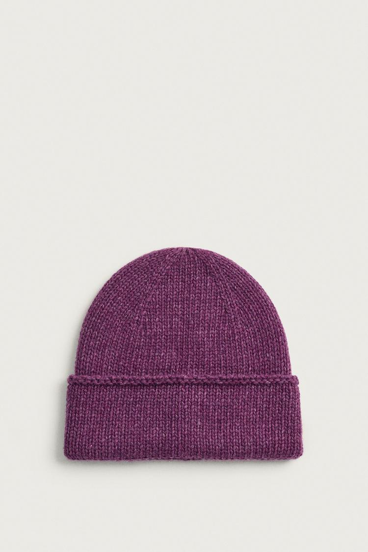 WOOL BLEND KNIT BEANIE — Burgundy