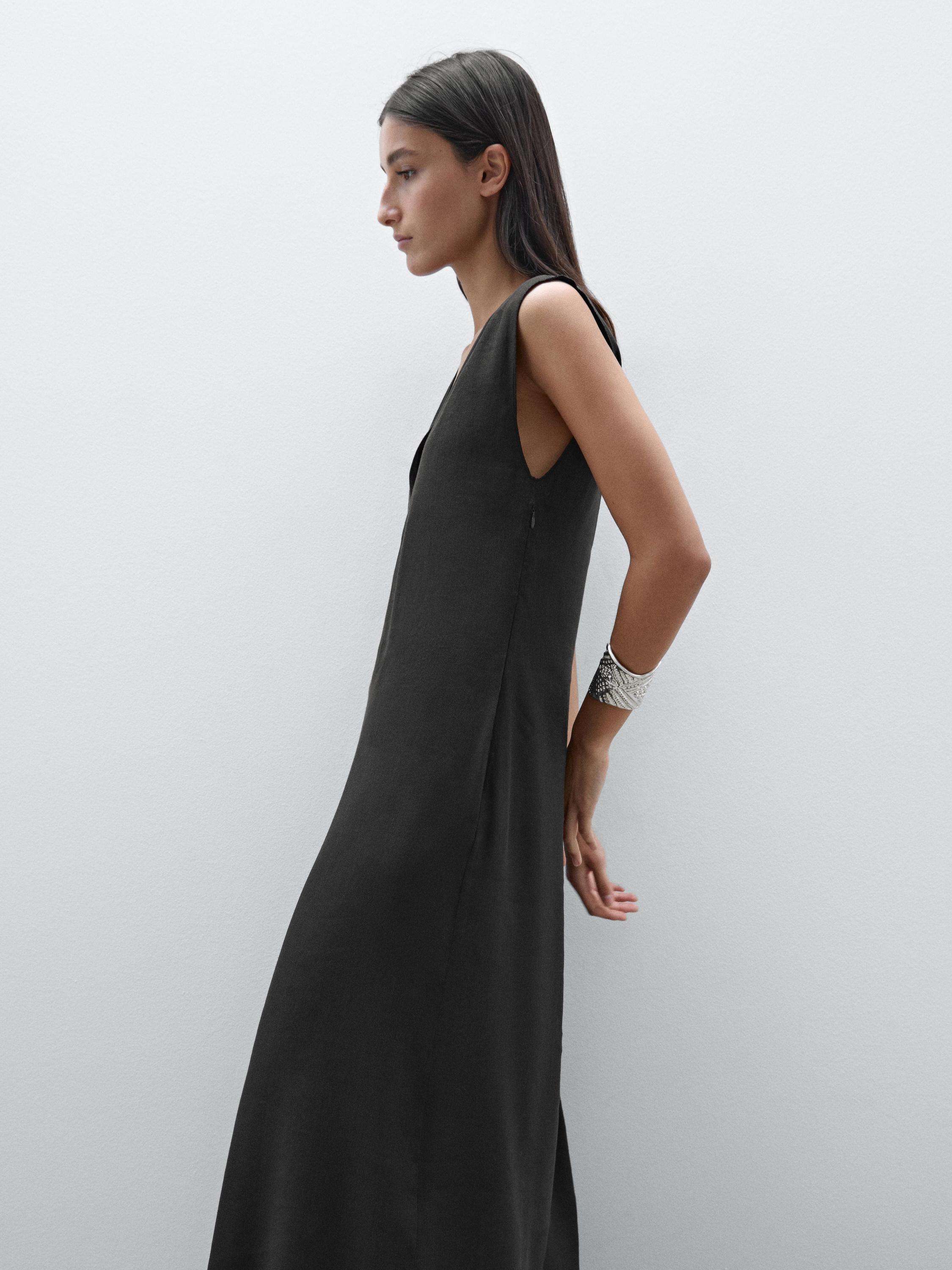 Midi dress with V-neck detail - Black | ZARA United States Midi dress with V-neck detail - Black | ZARA United States