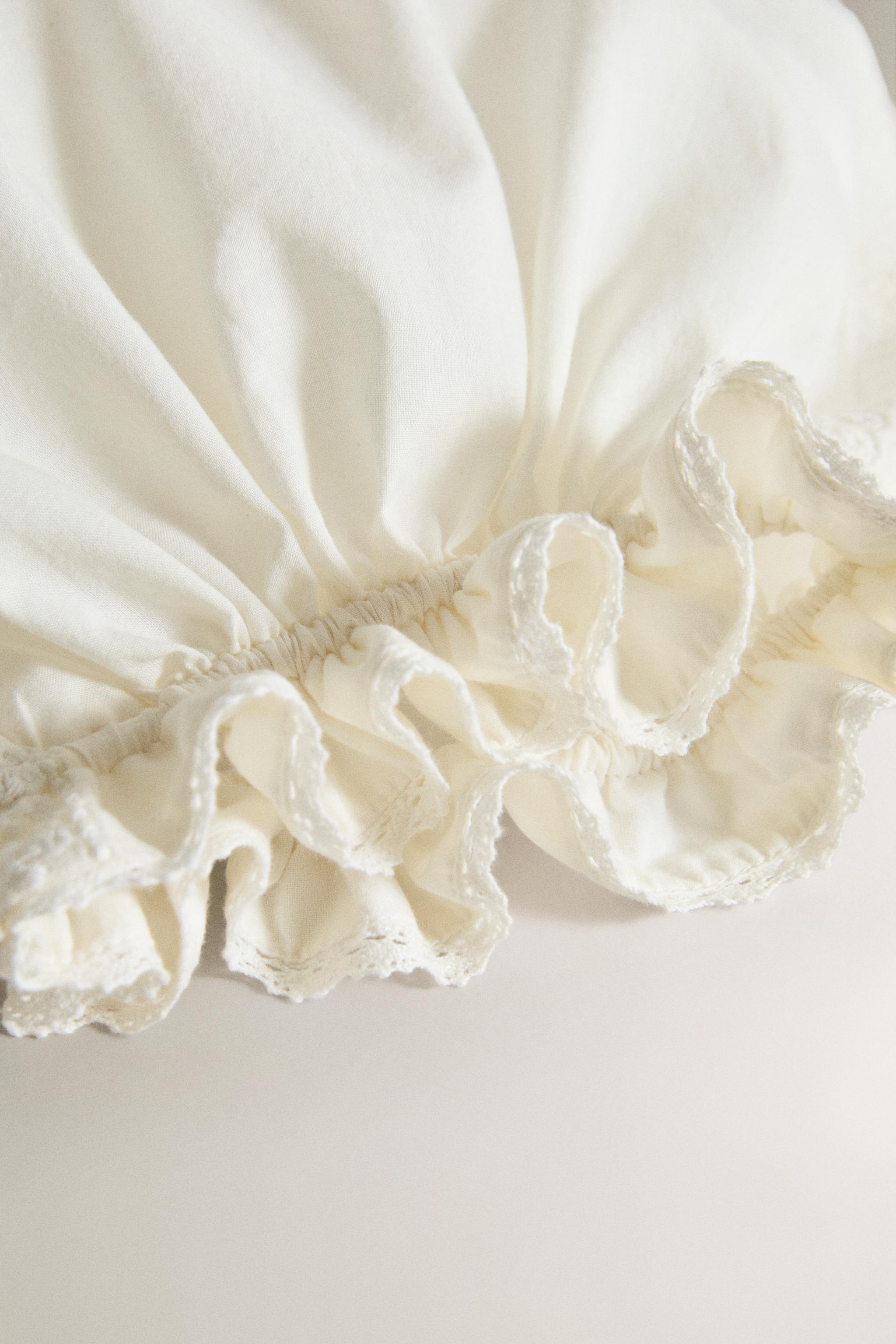 EMBROIDERED LACE TRIM COTTON CLOTHING BAG — Ivory
