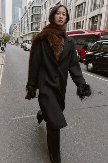 ABRIGO OVERSIZE PUÑO CONTRASTE - Negro de Zara