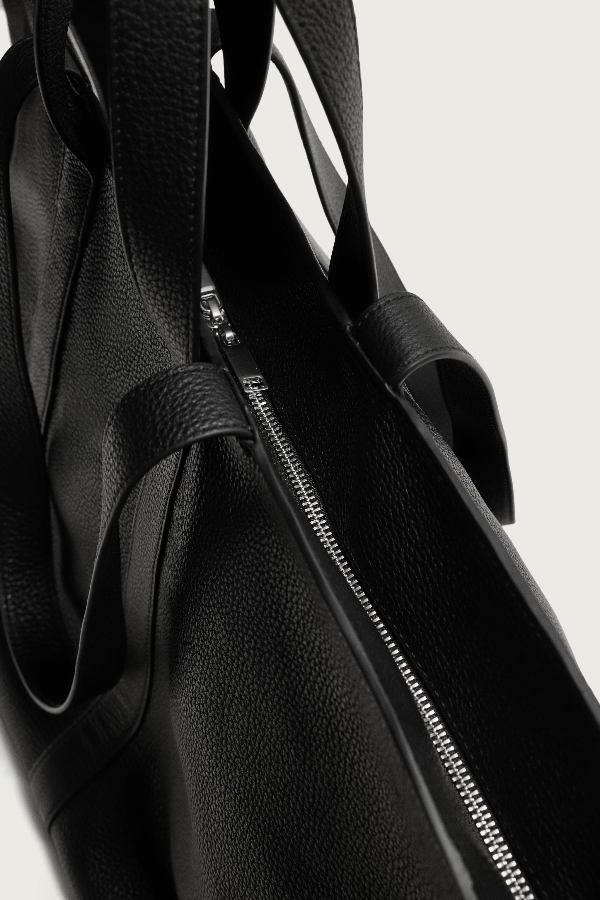 LEATHER SHOPPER BAG