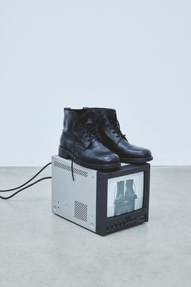 BOTA CORDONES PIEL LIMITED EDITION - Negro de Zara