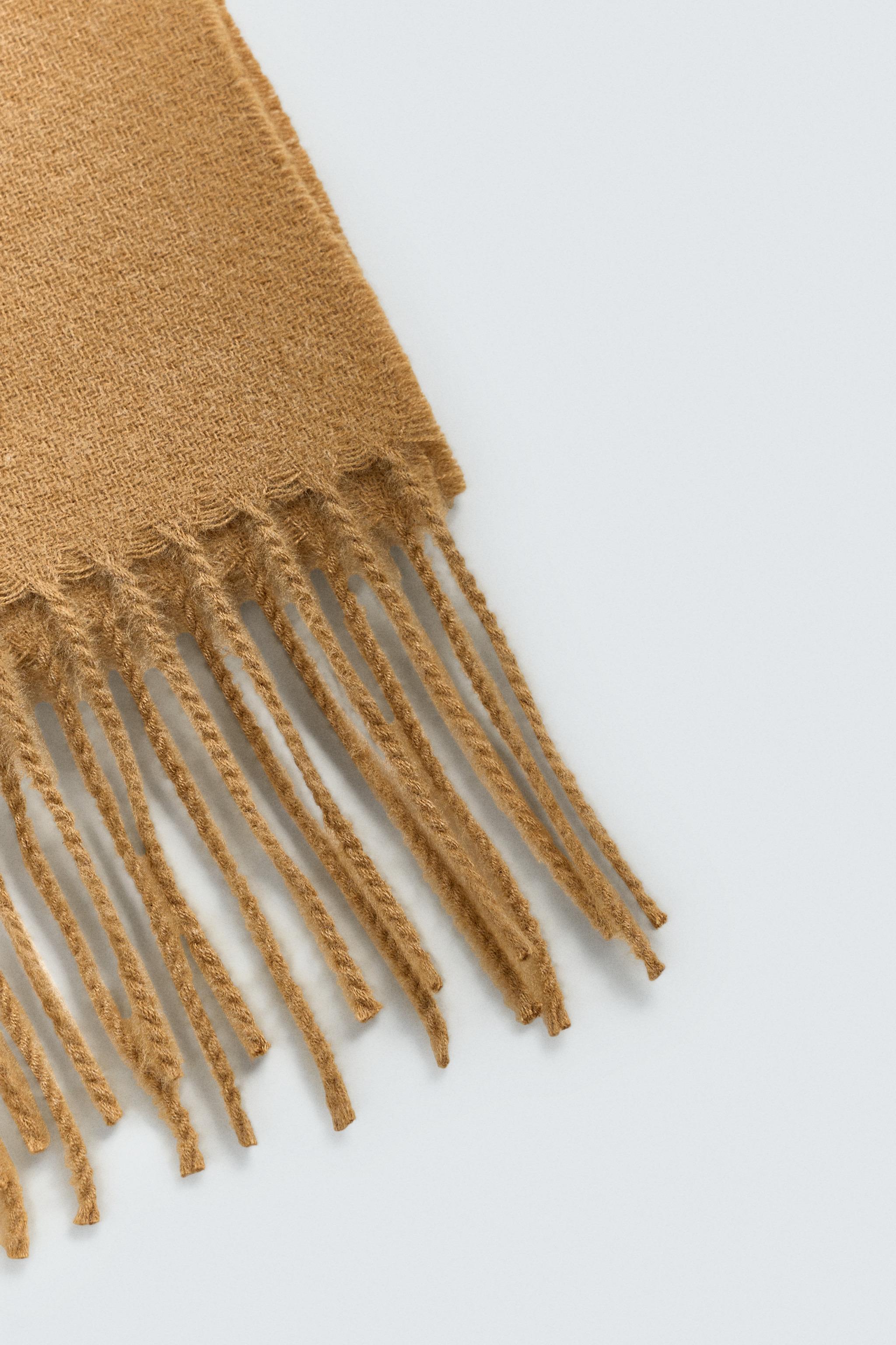 NARROW FRINGED SCARF