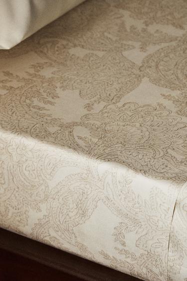 PAISLEY PRINT SATEEN FLAT SHEET - Ecru by Zara - Image 4