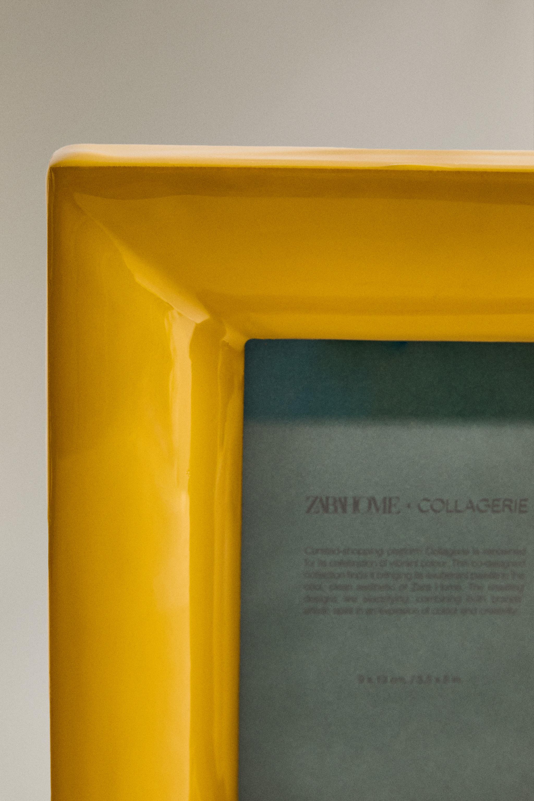 FOTORAHMEN AUS HOCHGLANZ-HOLZ X COLLAGERIE