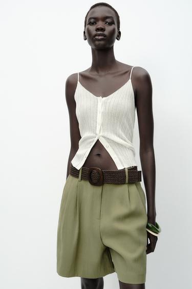 PLEATED BERMUDA SHORTS WITH BELT - Khaki by Zara