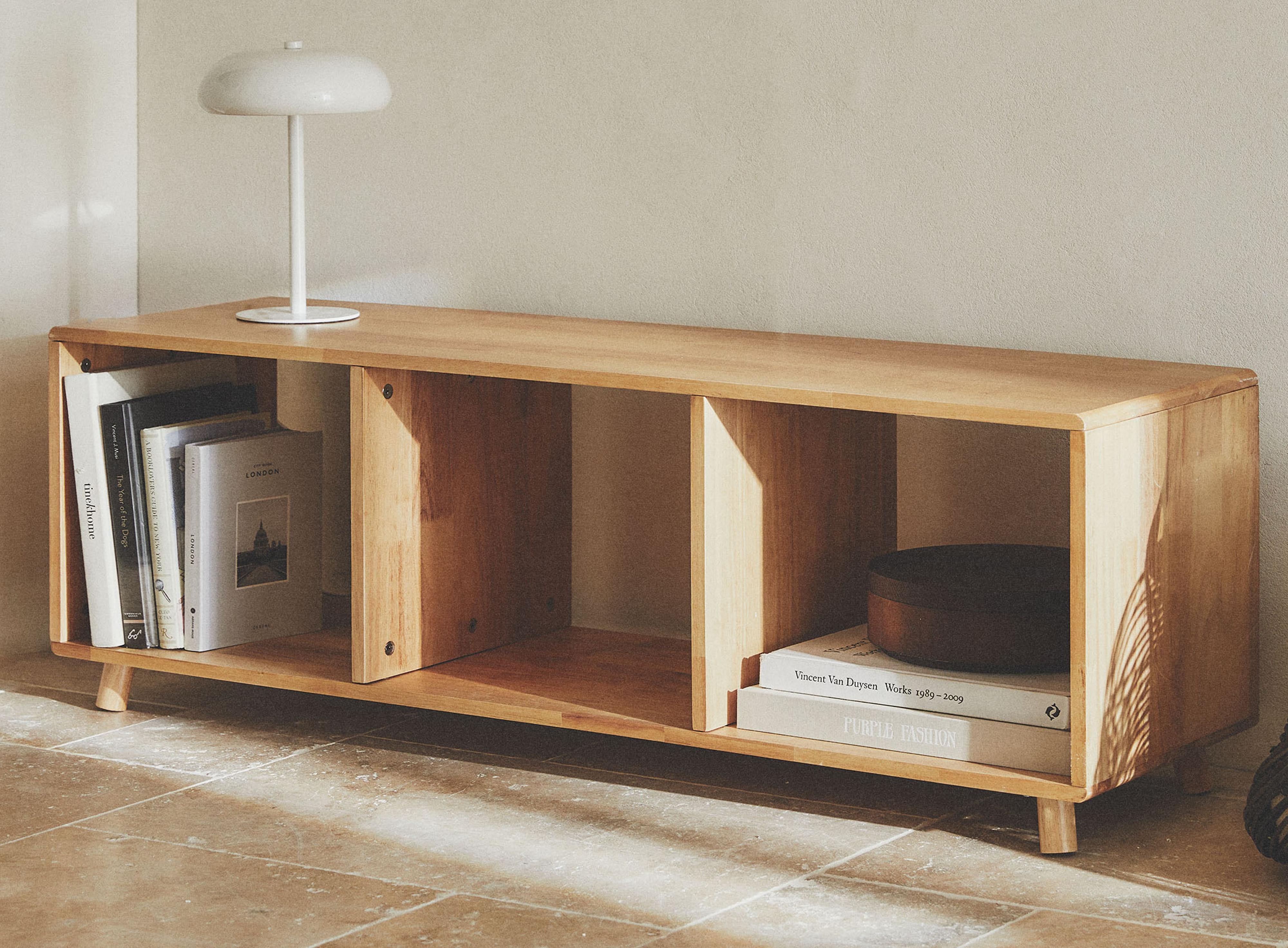 スタイリッシュな収納家具 | ZARA 日本