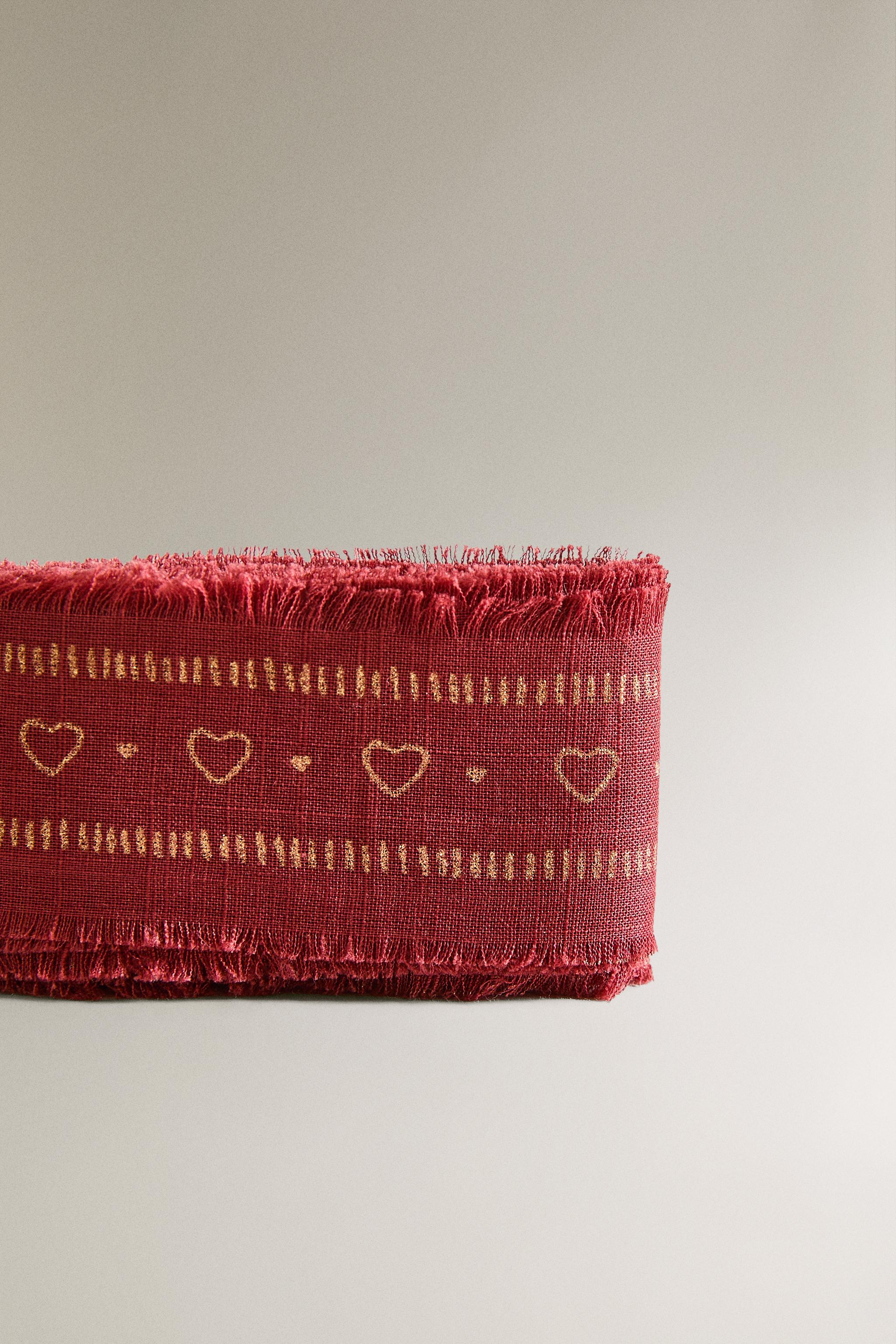 CHRISTMAS HEART FRINGE GIFT RIBBON