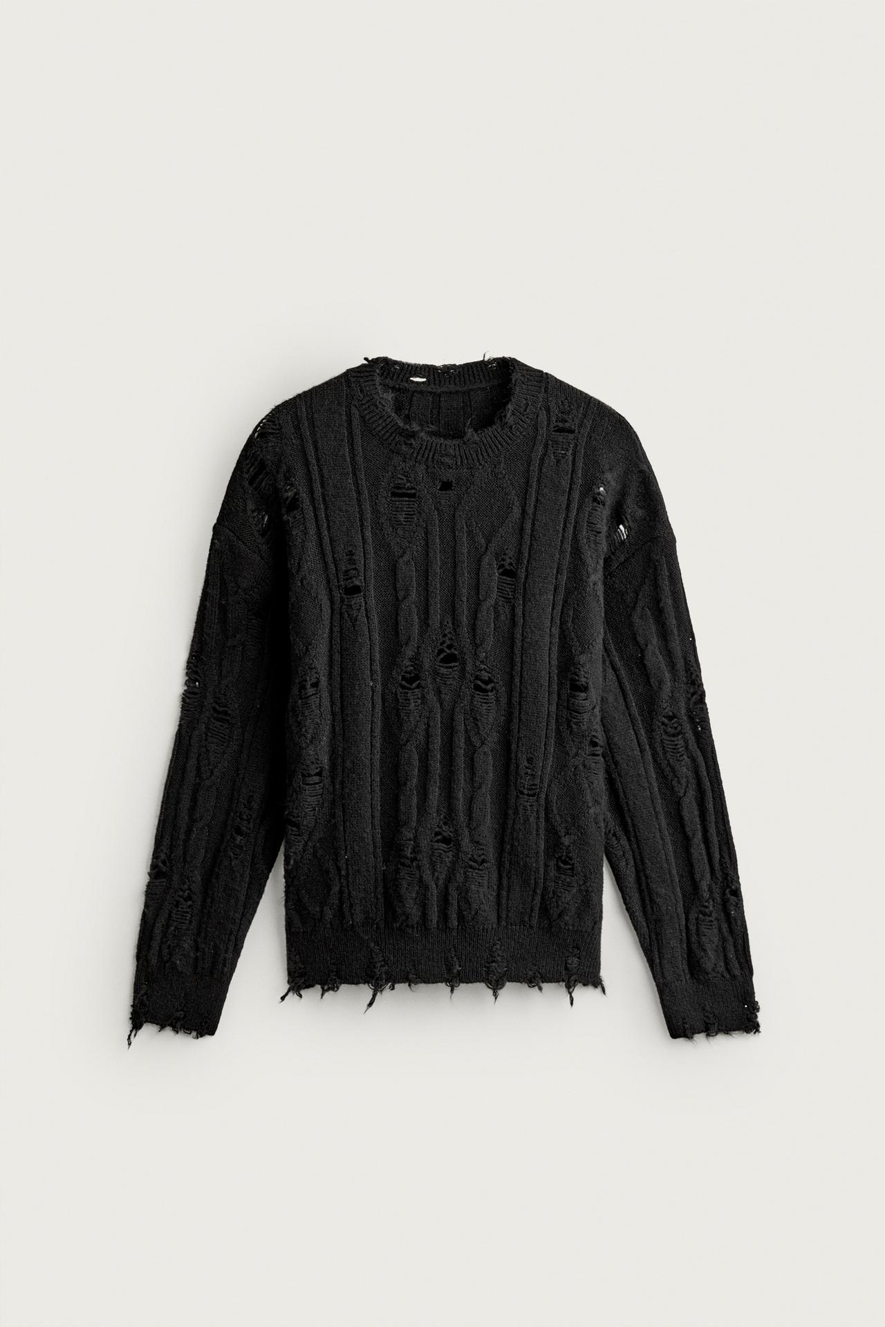 LADDERED CABLE KNIT SWEATER — Black