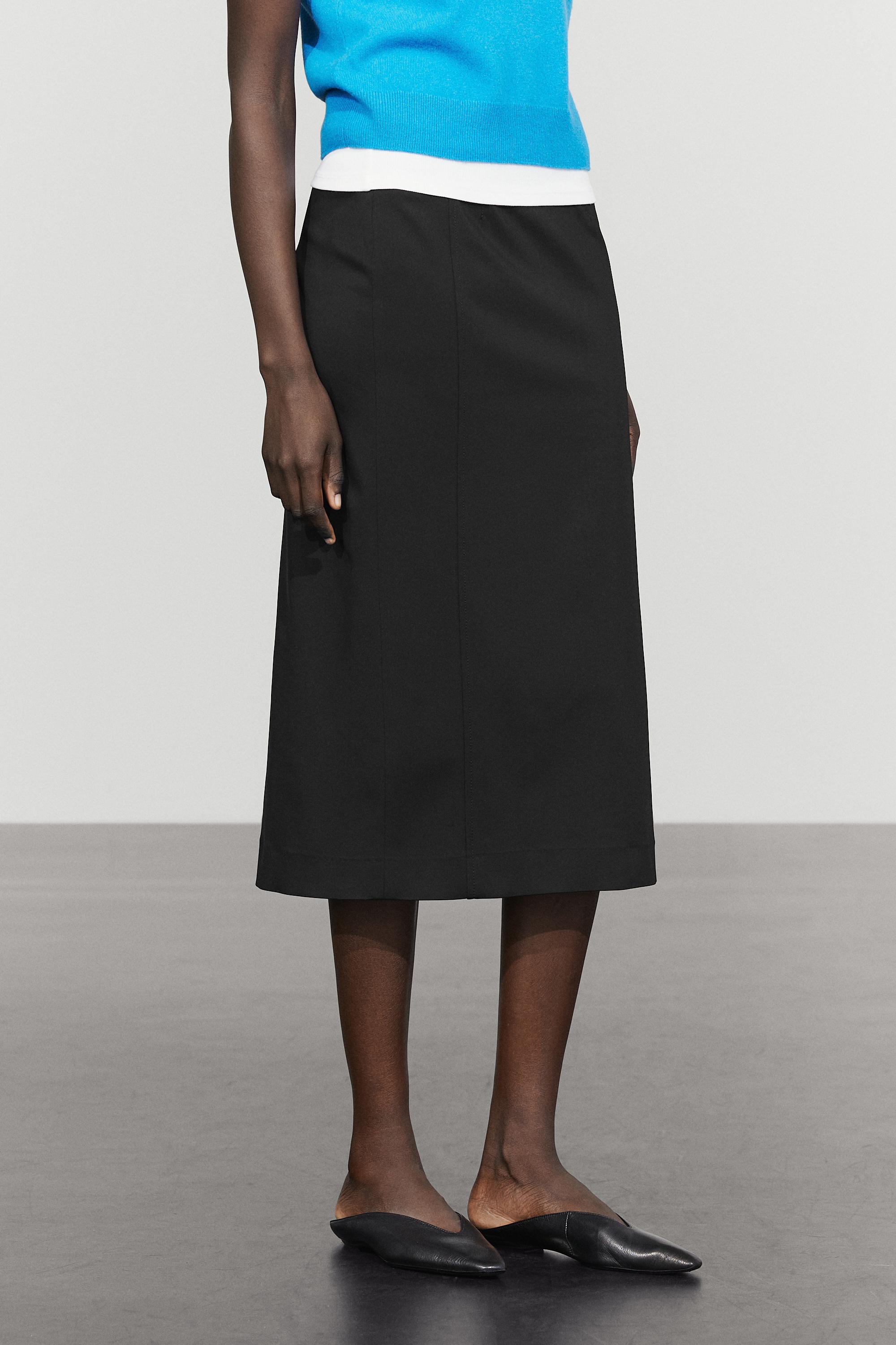 Straight midi skirt — Black