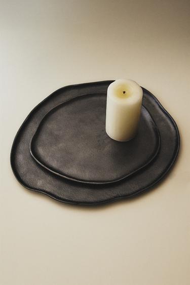 METAL TRAY - Black by Zara