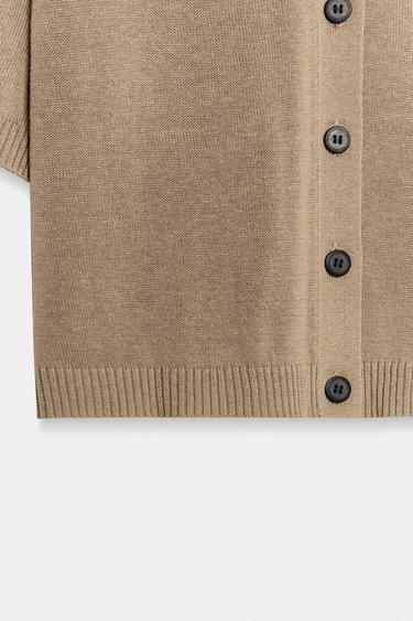 GILET EN MAILLE À MANCHES COURTES - Vison de Zara - Image 6
