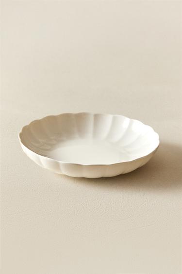 SCALLOPED PORCELAIN SOUP PLATE - White by Zara - Image 5