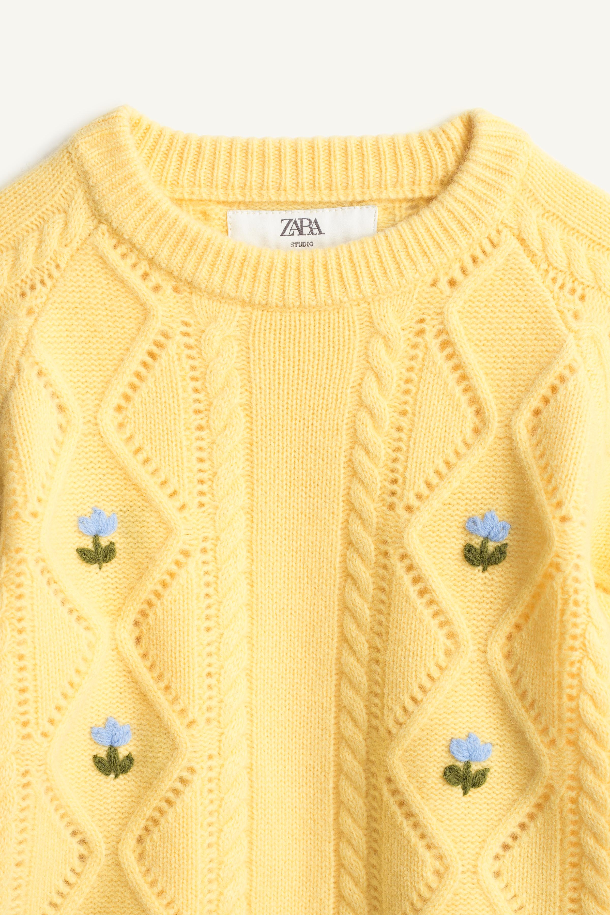PULL 100% LAINE FLEURS BRODÉES ÉDITION LIMITÉE