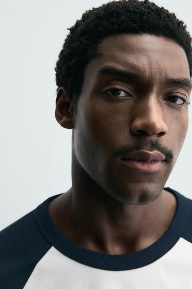 Zara COLOR BLOCK RAGLAN SLEEVE T-SHIRT - Ecru / Blue