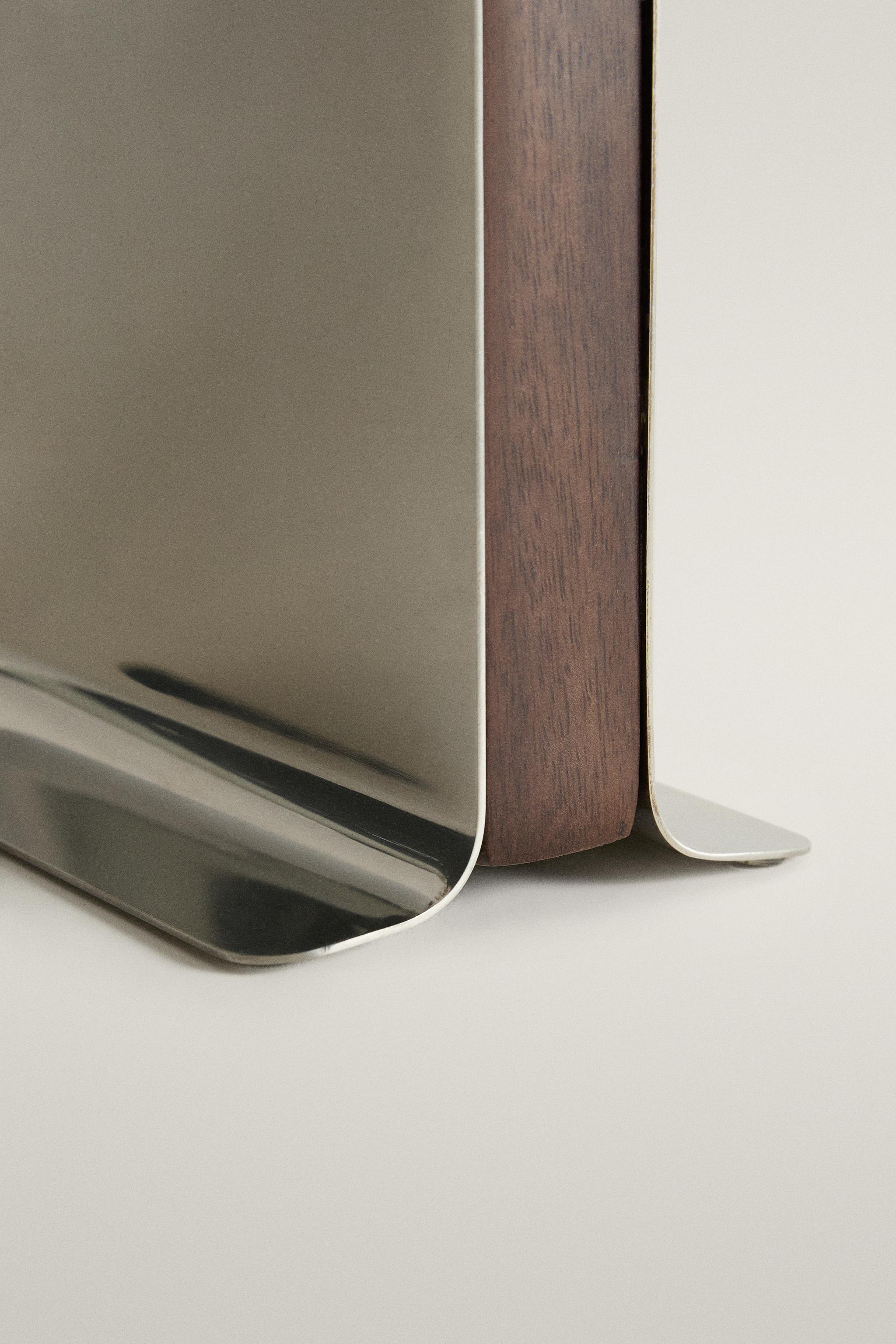 WOOD AND METAL BOOKENDS