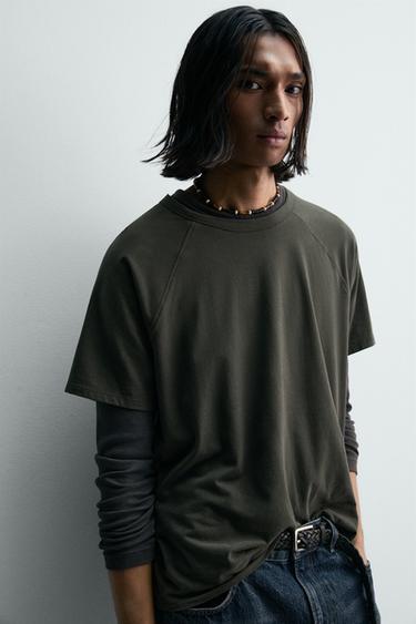 T-SHIRT RELAXED FIT LÉGER - Kaki foncé de Zara - Image 4