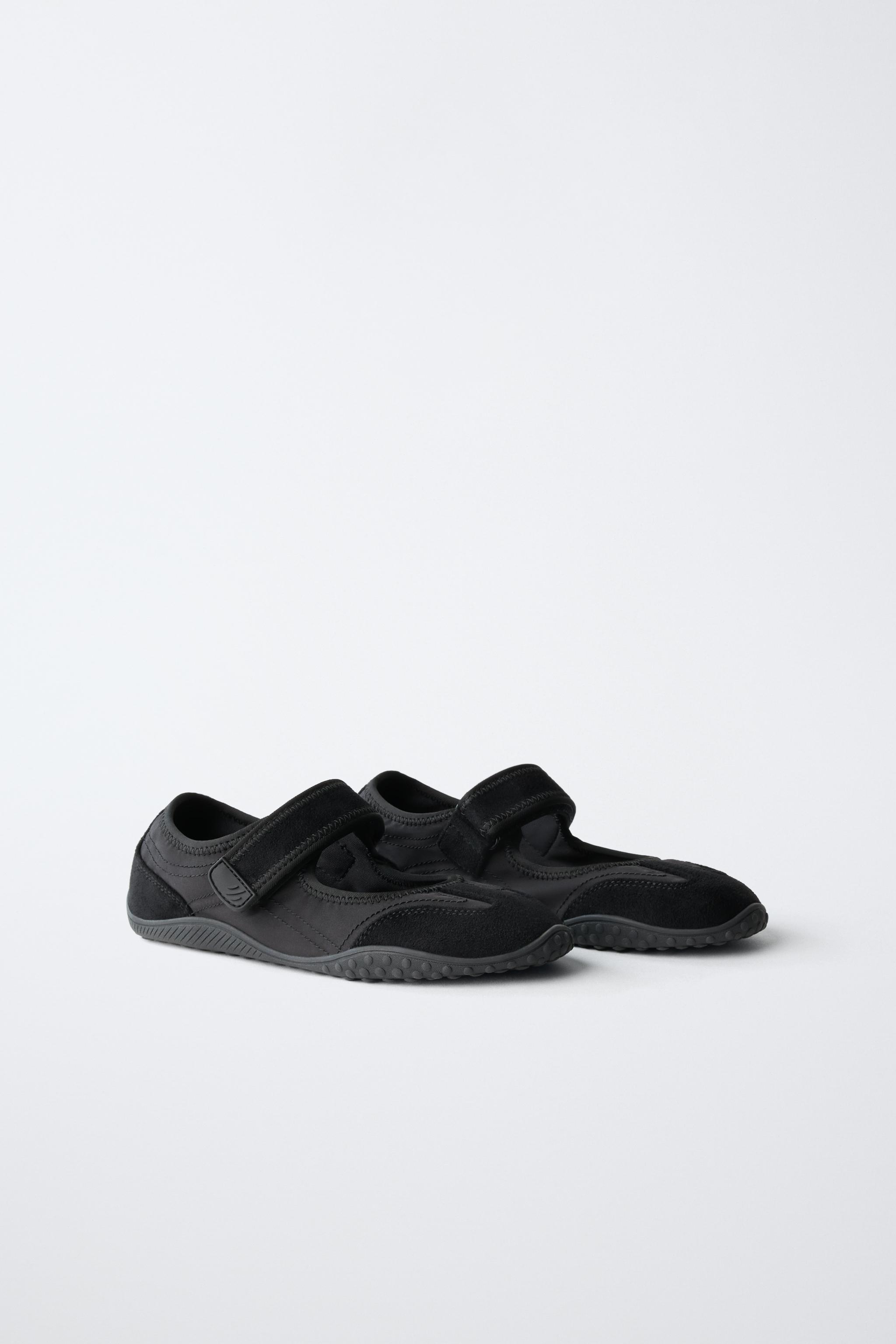 MULTI-PIECE SPORTY BALLET FLATS — Black