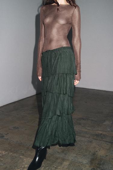 تنورة ميدي بفريلز ZW COLLECTION - أخضر داكن الخاص بـ Zara