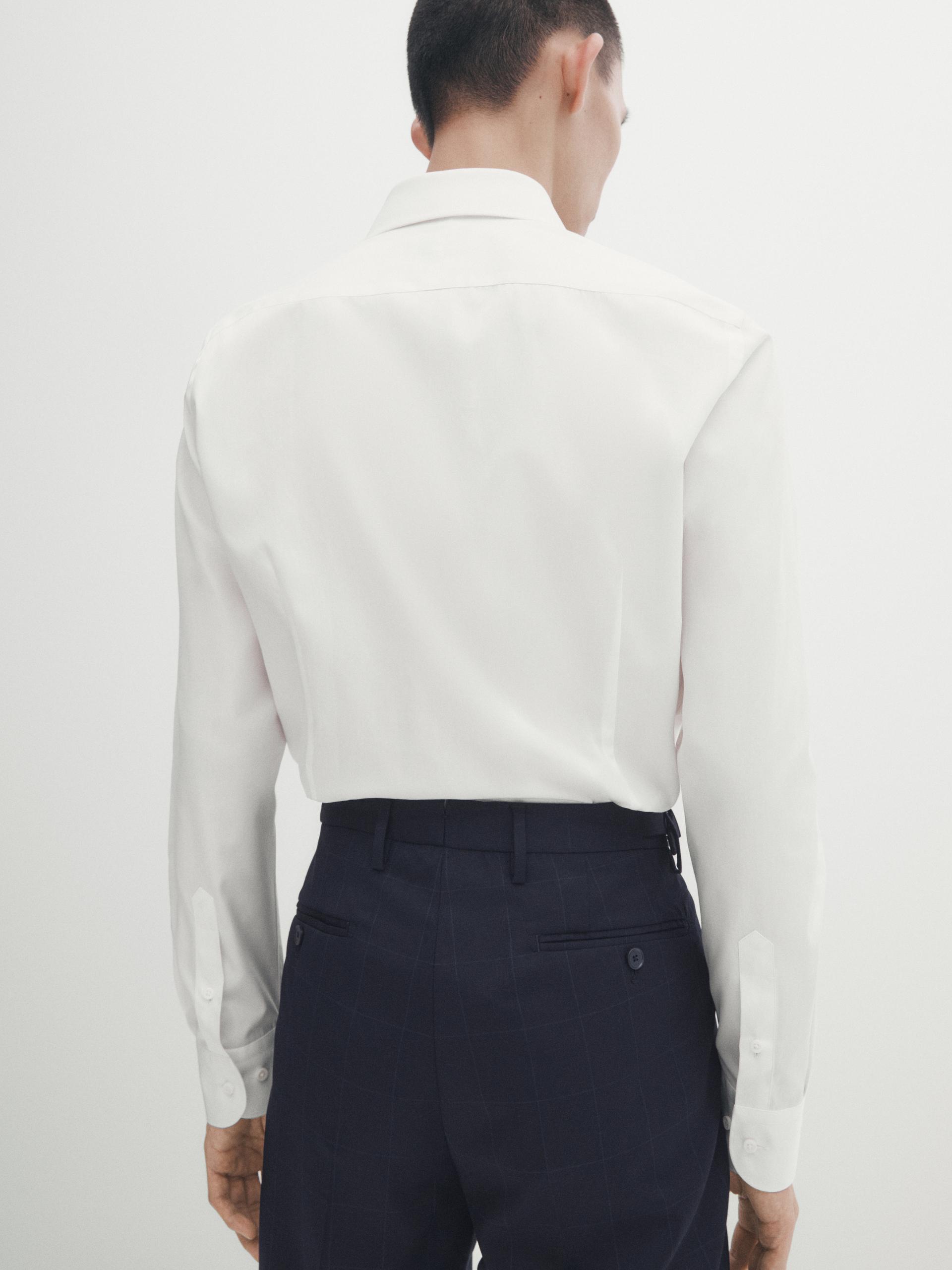 Slim-fit shirt in easy-iron cotton poplin