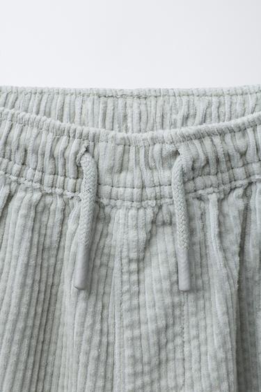 PANTALON EN VELOURS CÔTELÉ À POCHES - Vert de Zara - Image 2