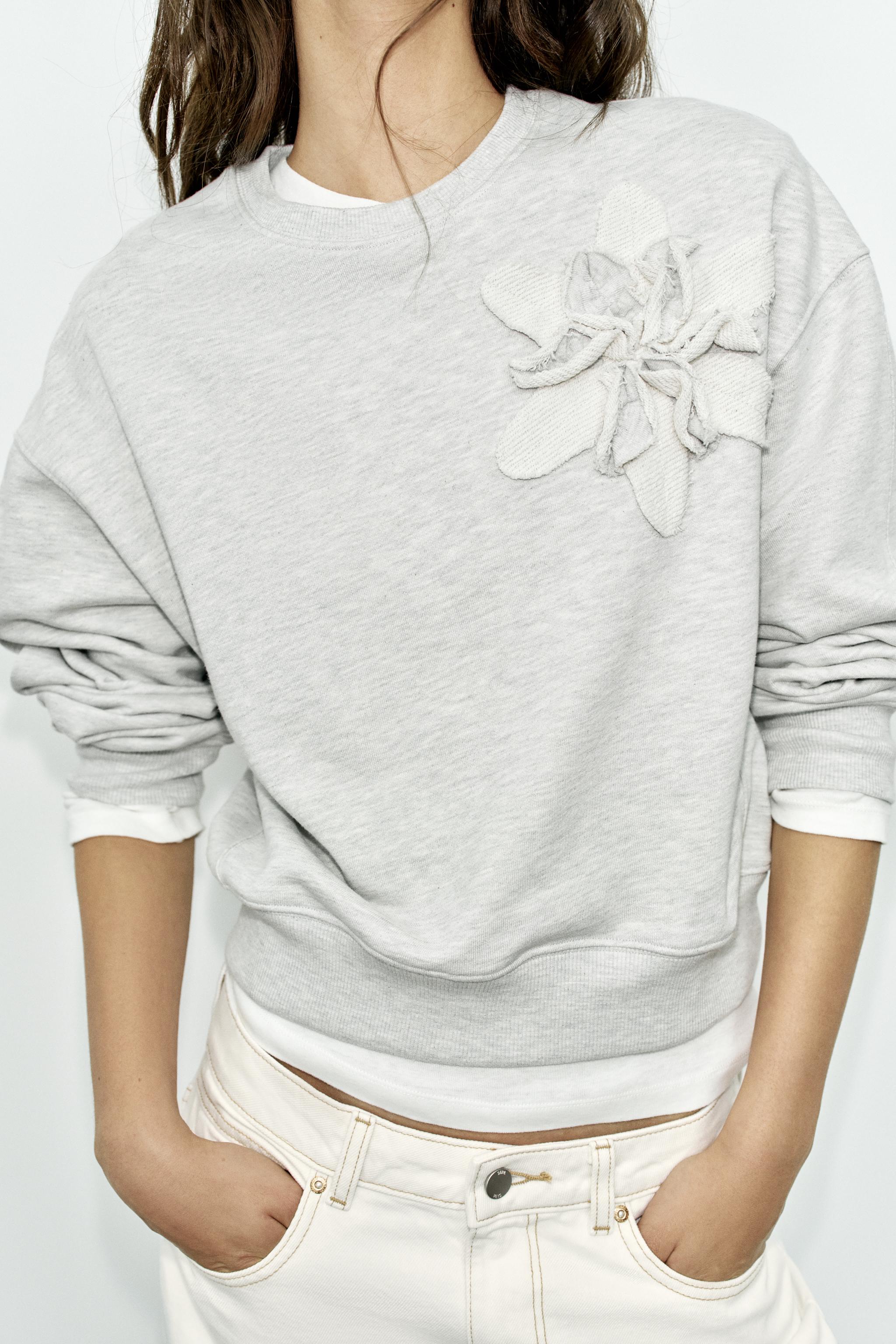 Женские худи Zara FLORAL APPLIQUE SWEATSHIRT — фото 2