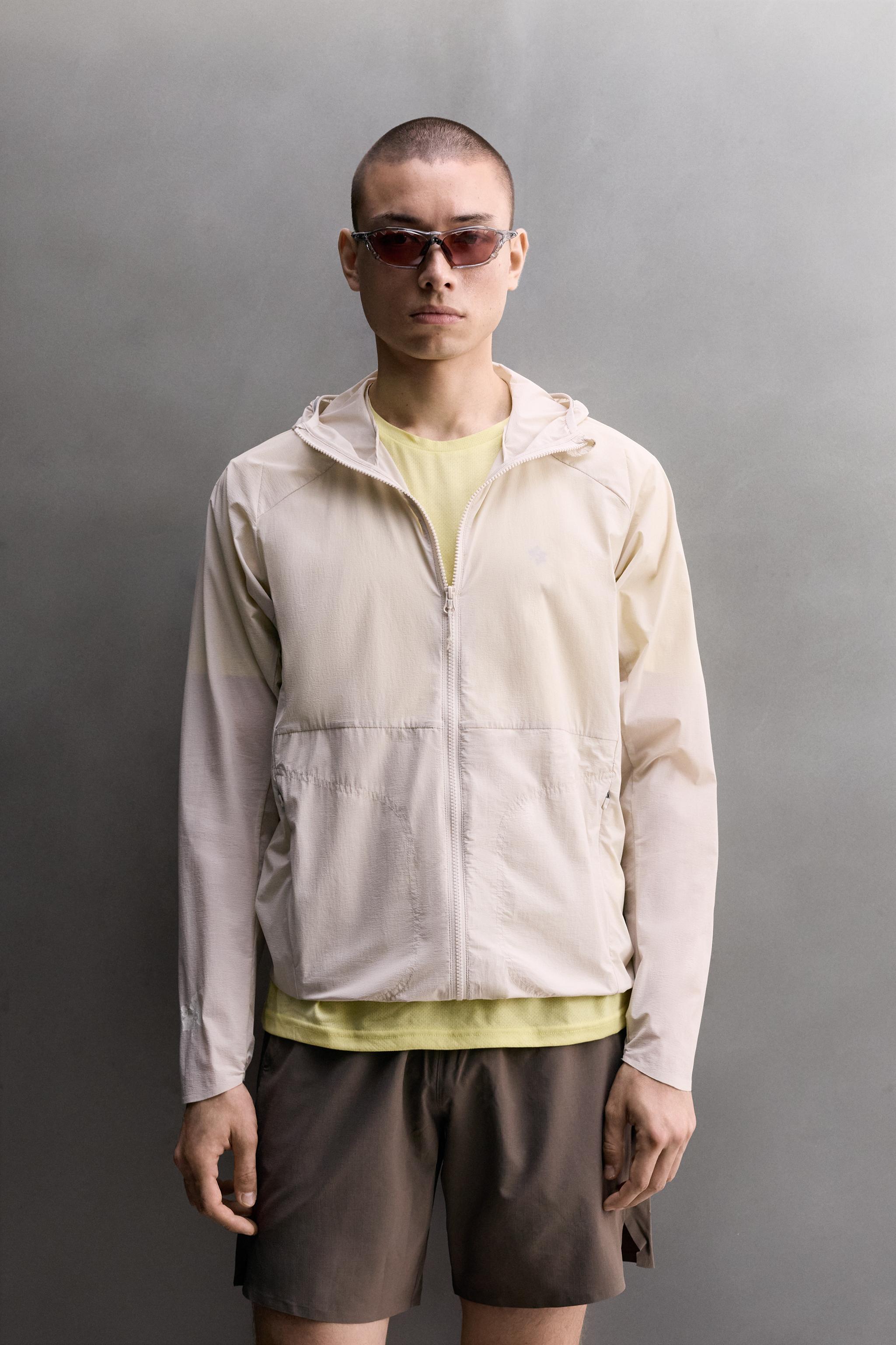 TECHNICAL WINDBREAKER JACKET — Mid-ecru