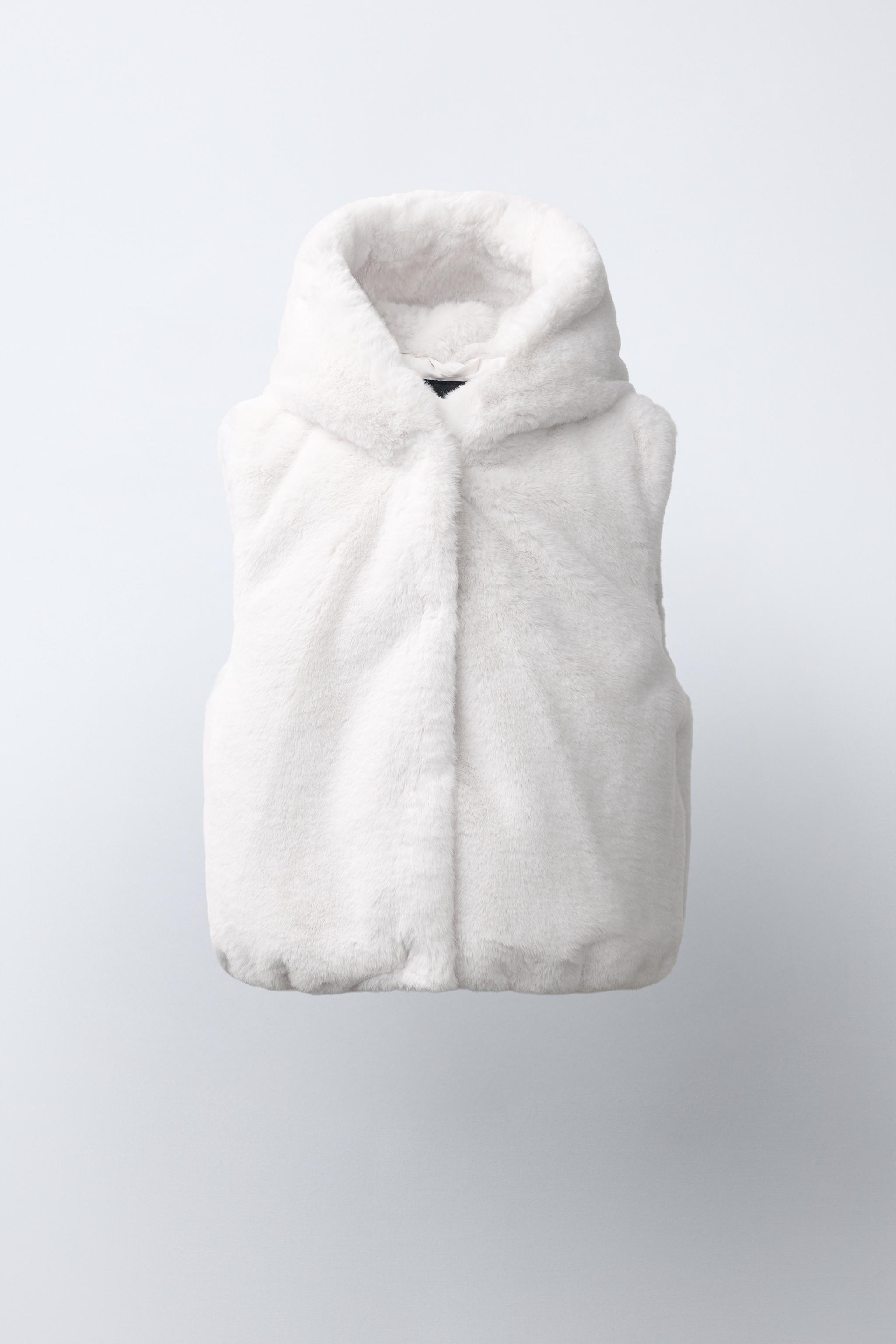 FAUX-FUR HOODIE VEST