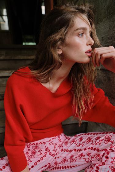 PULL EN MAILLE À MANCHES BALLON - Rouge vif de Zara - Image 2