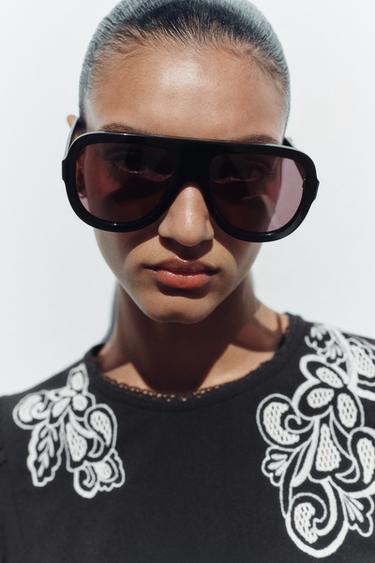 PUFF SLEEVE EMBROIDERED BLOUSE - Black by Zara - Image 2