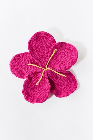 THUN BUỘC TÓC HOA LEN MÓC MAXI - Màu hồng hoa đăng từ Zara