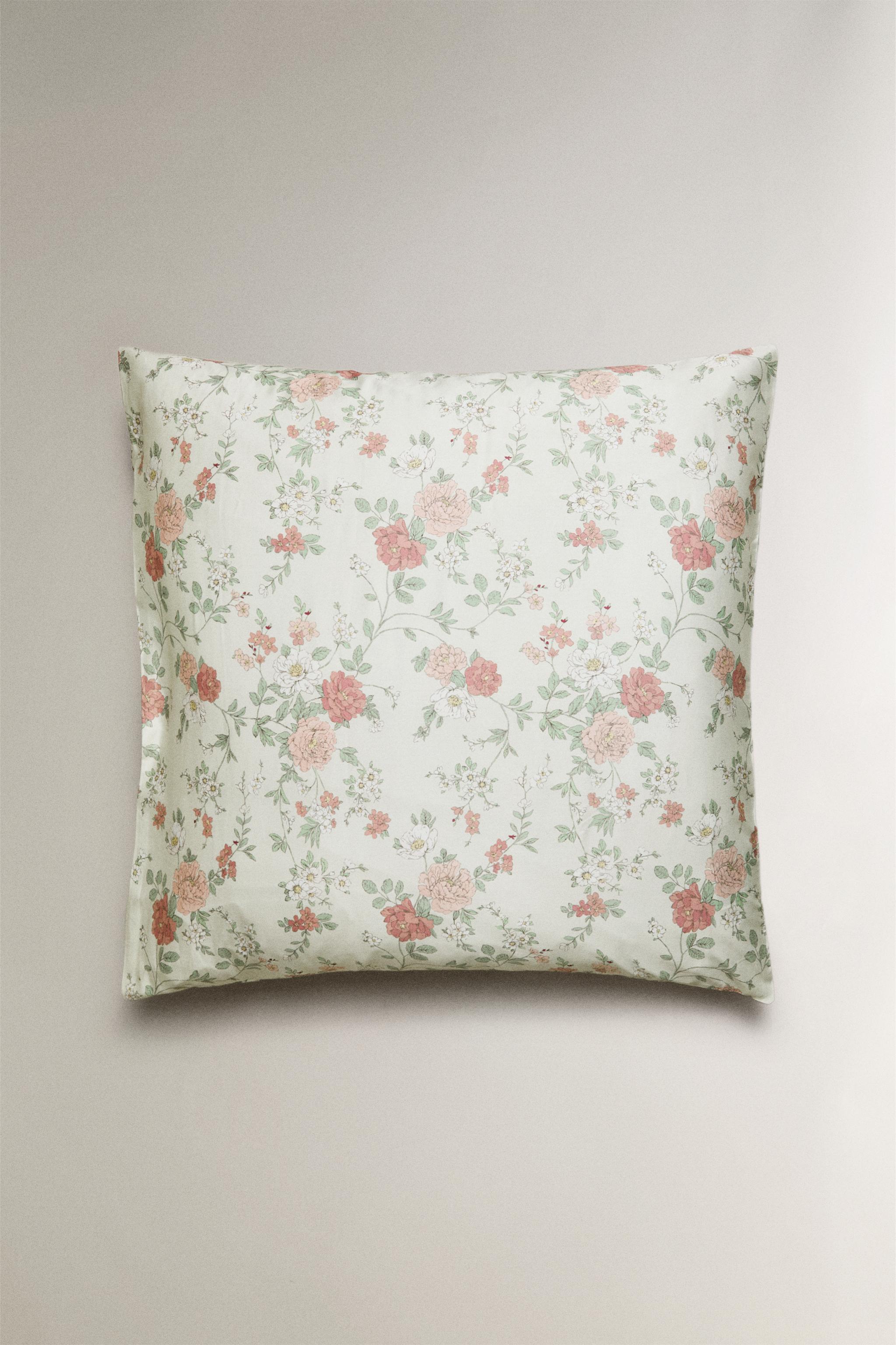 PEONY PRINT SATEEN PILLOWCASE — Light green