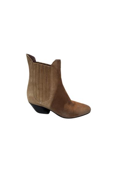 BOTA SERRAJE, PIEL, TACÓN 3,5 CM, SUELA ANTIDESLIZANTE COLOCADA EN EL ZAPATERO, TALLA CORRECTA, PERFECTO ESTADO