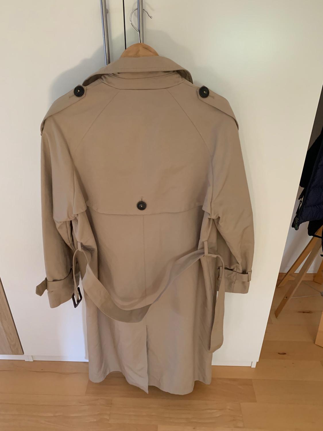 LONG DOUBLE-BREASTED TRENCH COAT - Image 2