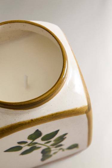 (320 G) LAUREL BREEZE SCENTED CANDLE - Green by Zara - Image 2