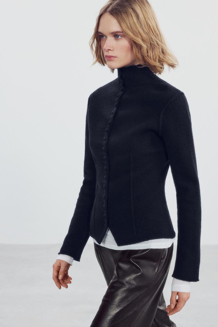 100% WOOL HIGH NECK CARDIGAN