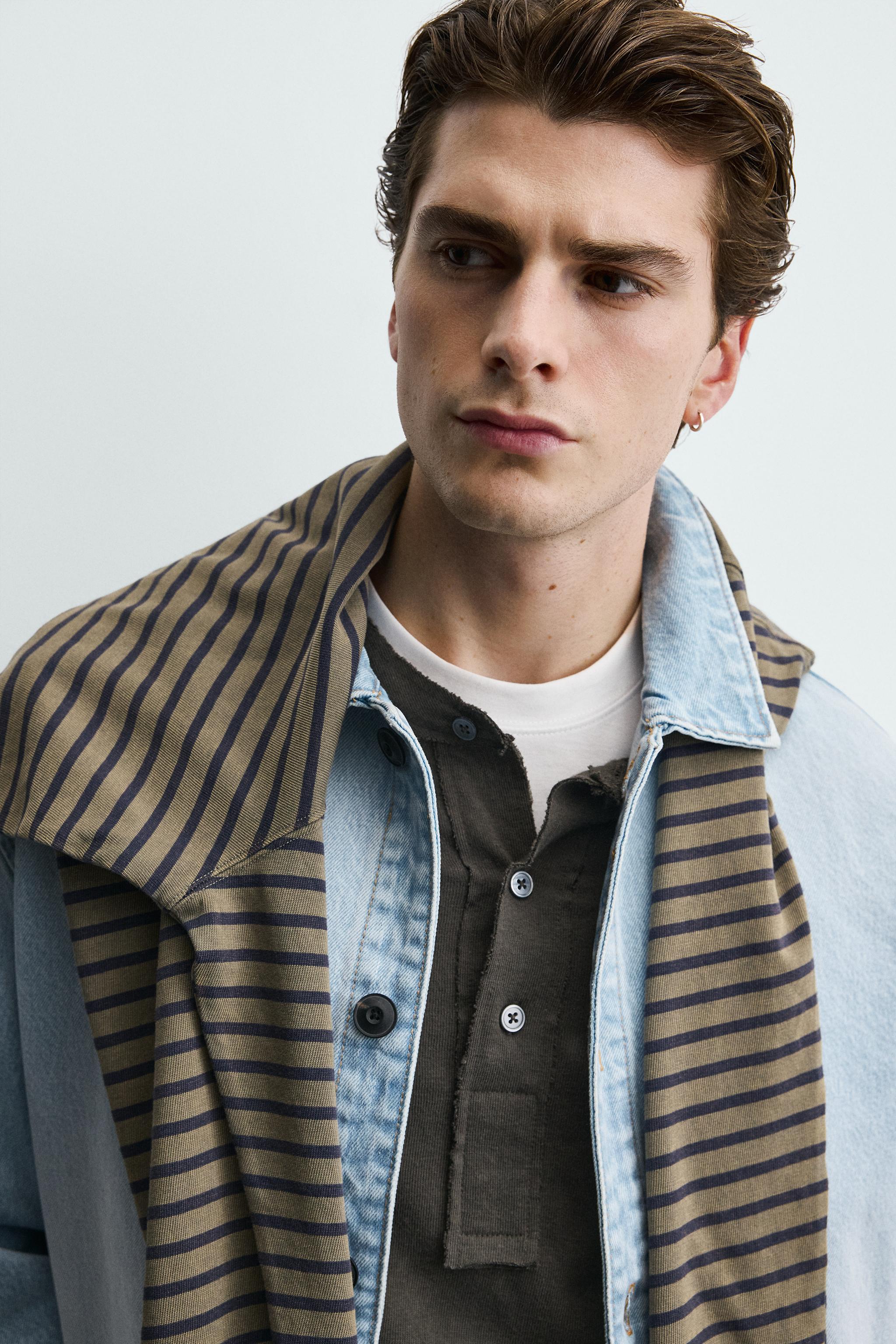 SURCHEMISE EN DENIM DÉLAVÉ