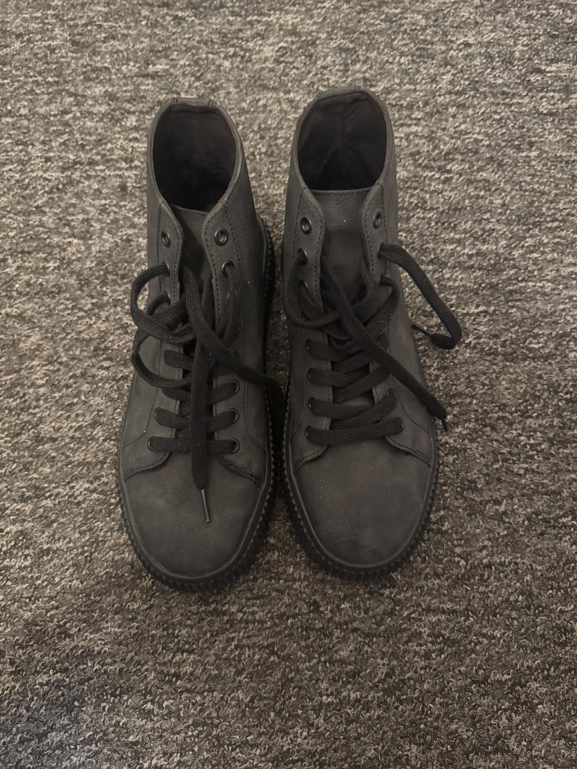 TEXTURED HIGH-TOP SNEAKERS - Image 3