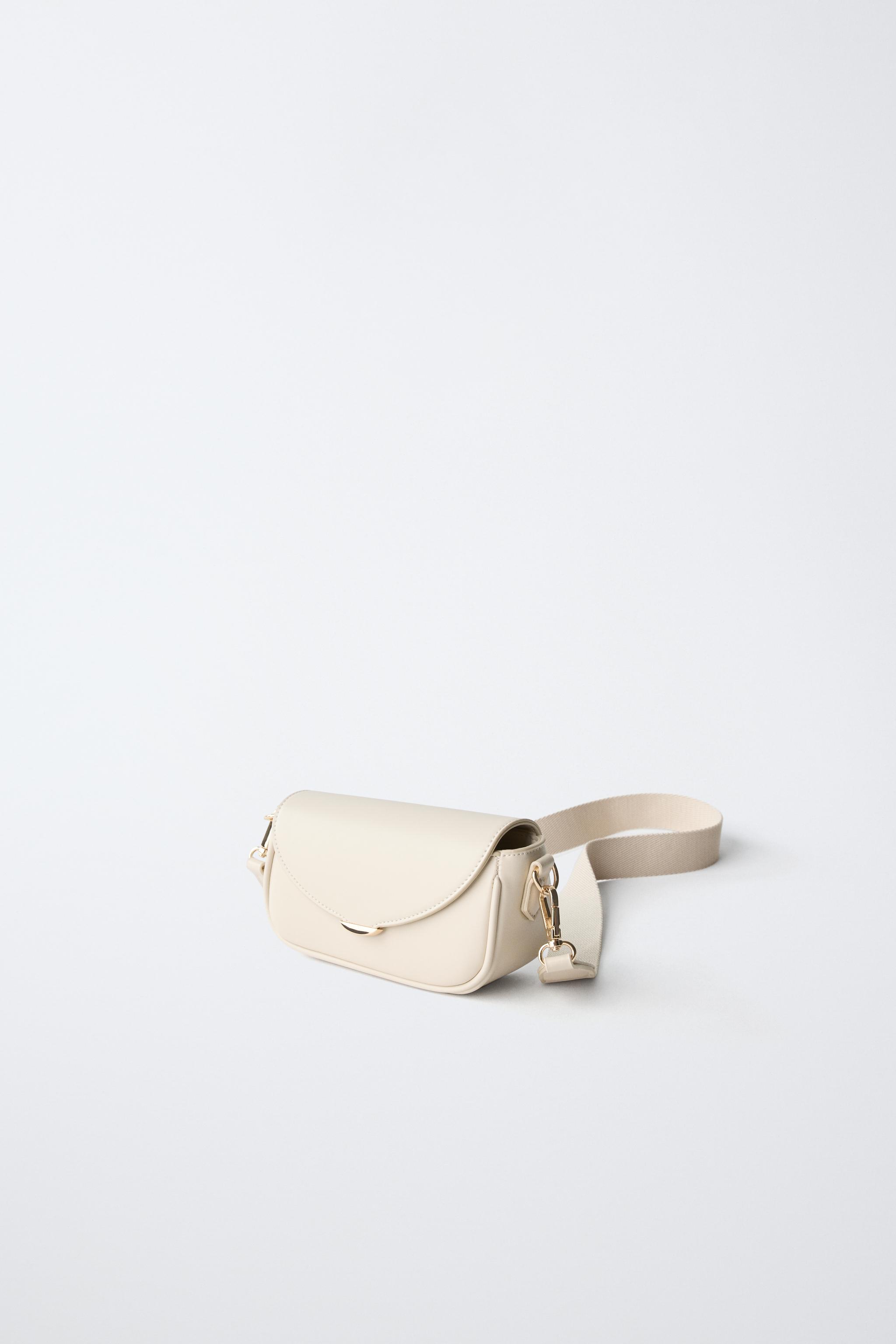 FLAP CROSSBODY BAG