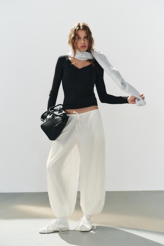 PANTALON TISSU TECHNIQUE ÉLASTIQUES - Blanc de Zara - Image 4