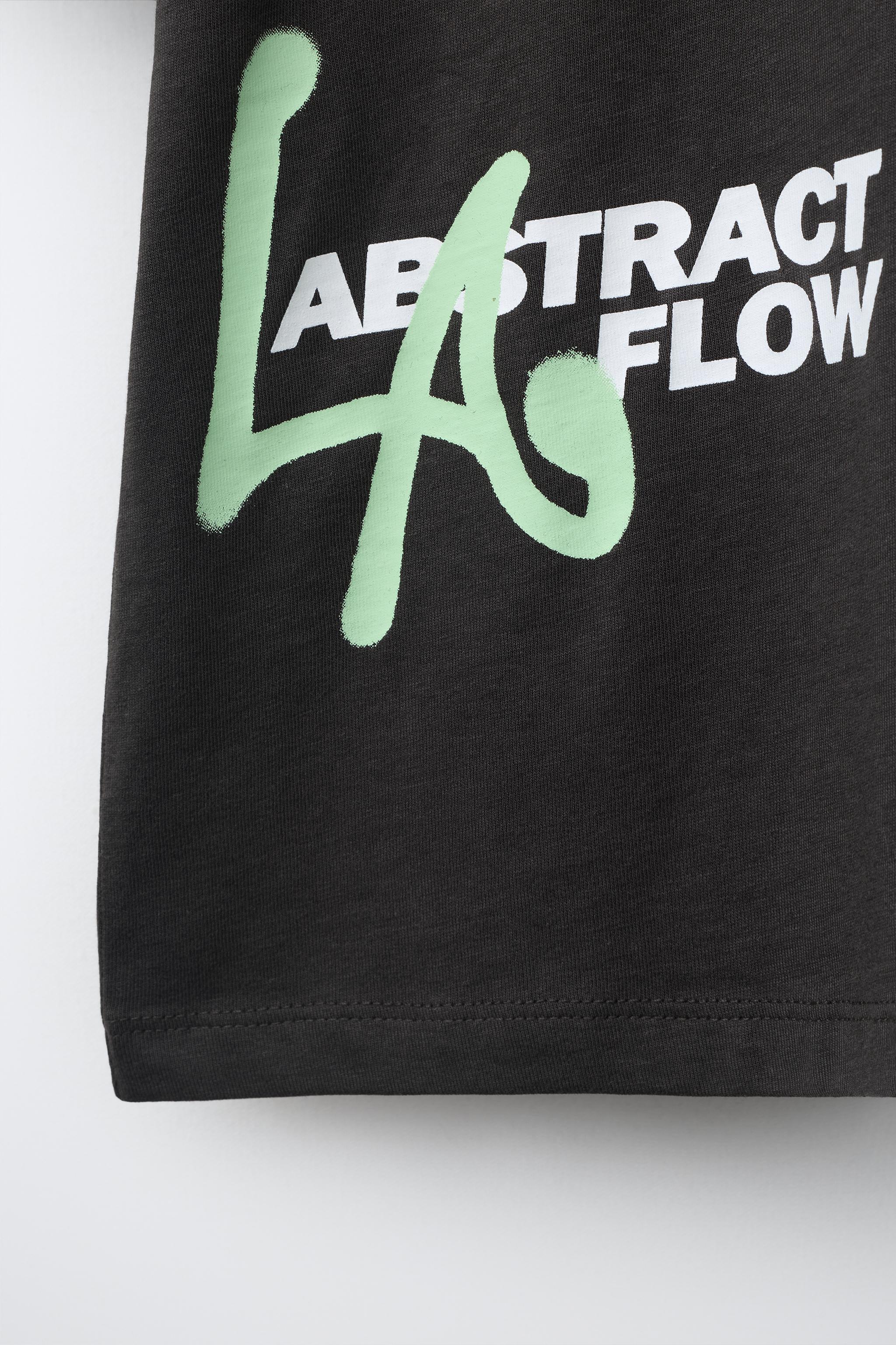 TEXT GRAPHIC T-SHIRT