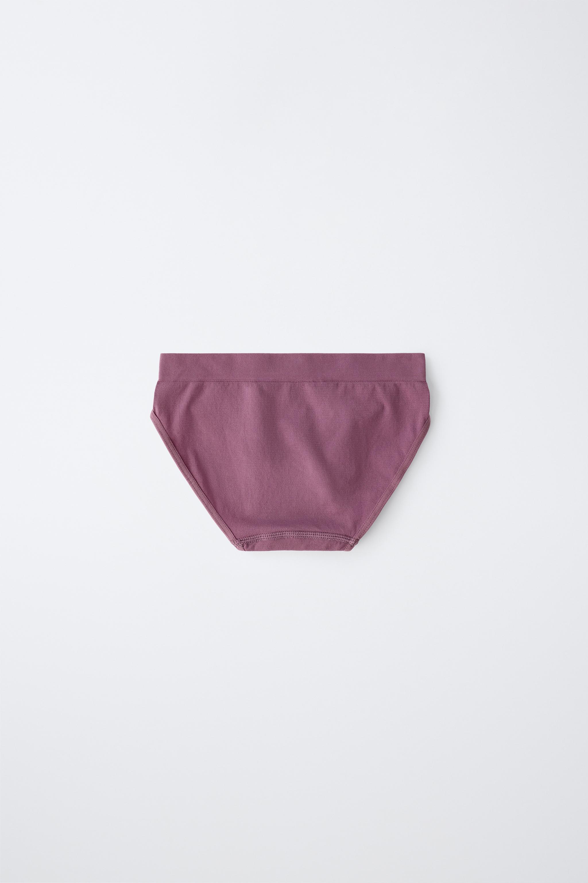 8-14 YEARS / PACK OF THREE SEAMLESS PANTIES