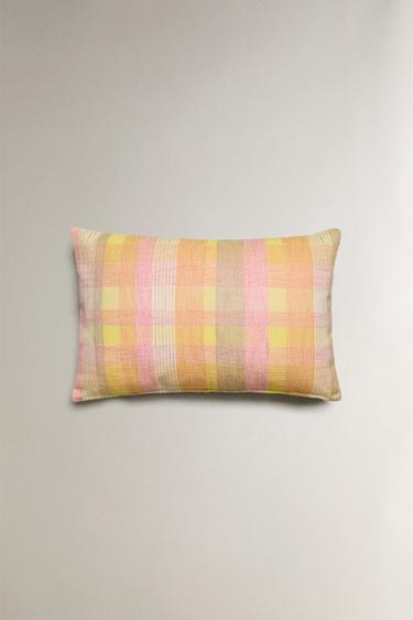 CHECK CUSHION COVER - Pink by Zara - Image 3