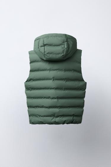 DOUDOUNE SANS MANCHES ULTRALÉGÈRE À CAPUCHE DÉPERLANTE - Kaki clair de Zara - Image 2