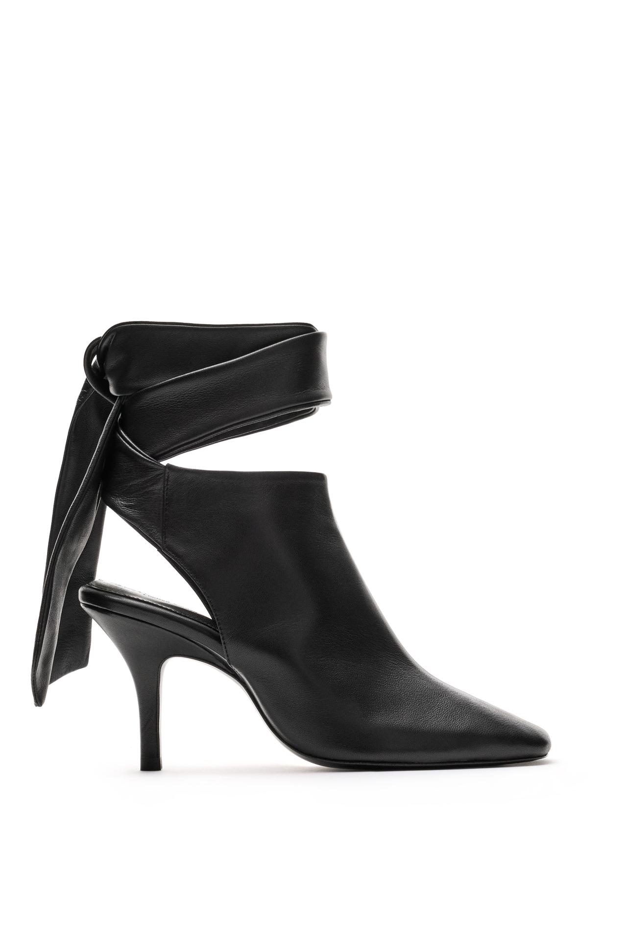 Laced heel shoe - LIMITED EDITION — Black