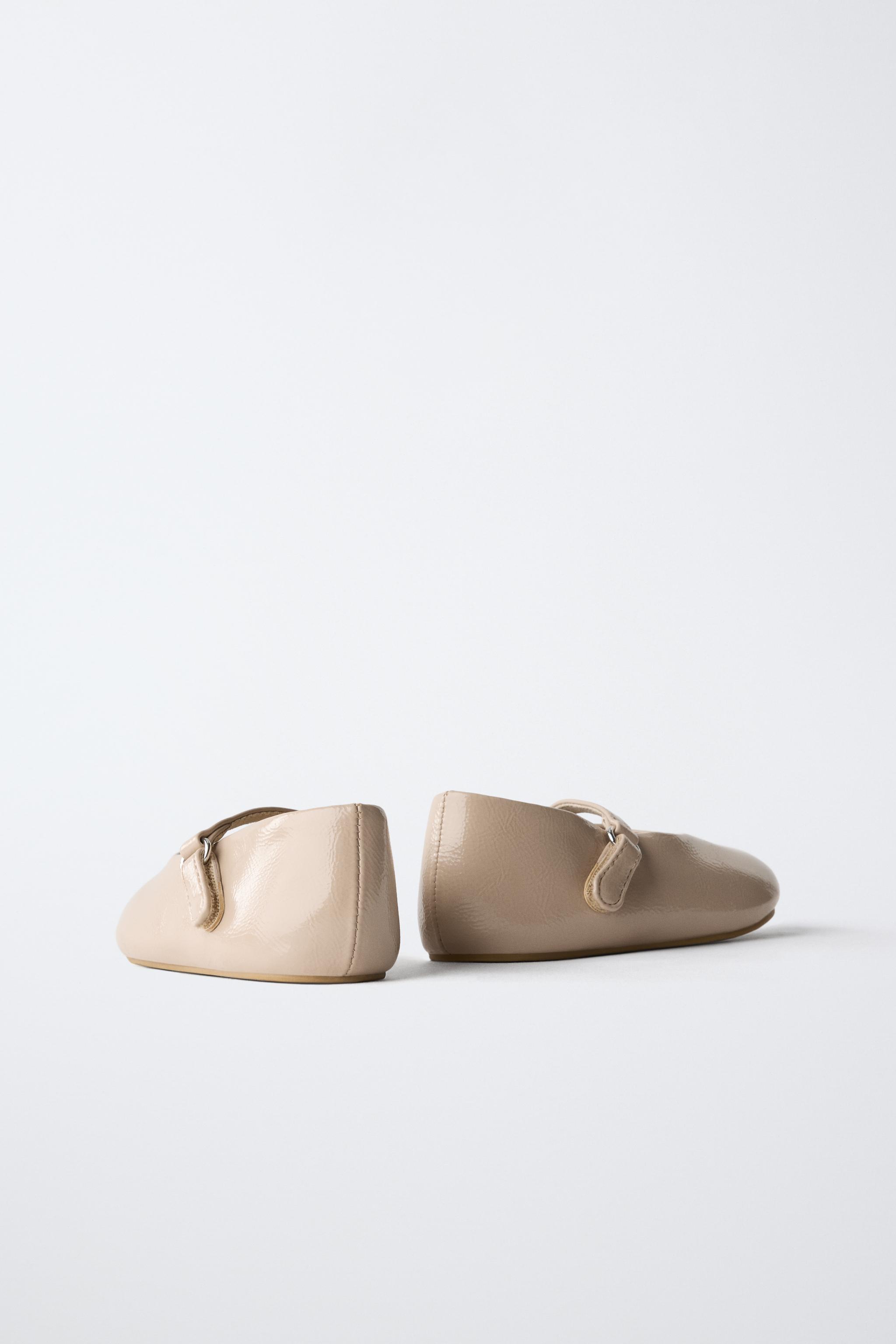 PATENT BAREFOOT BALLET FLATS