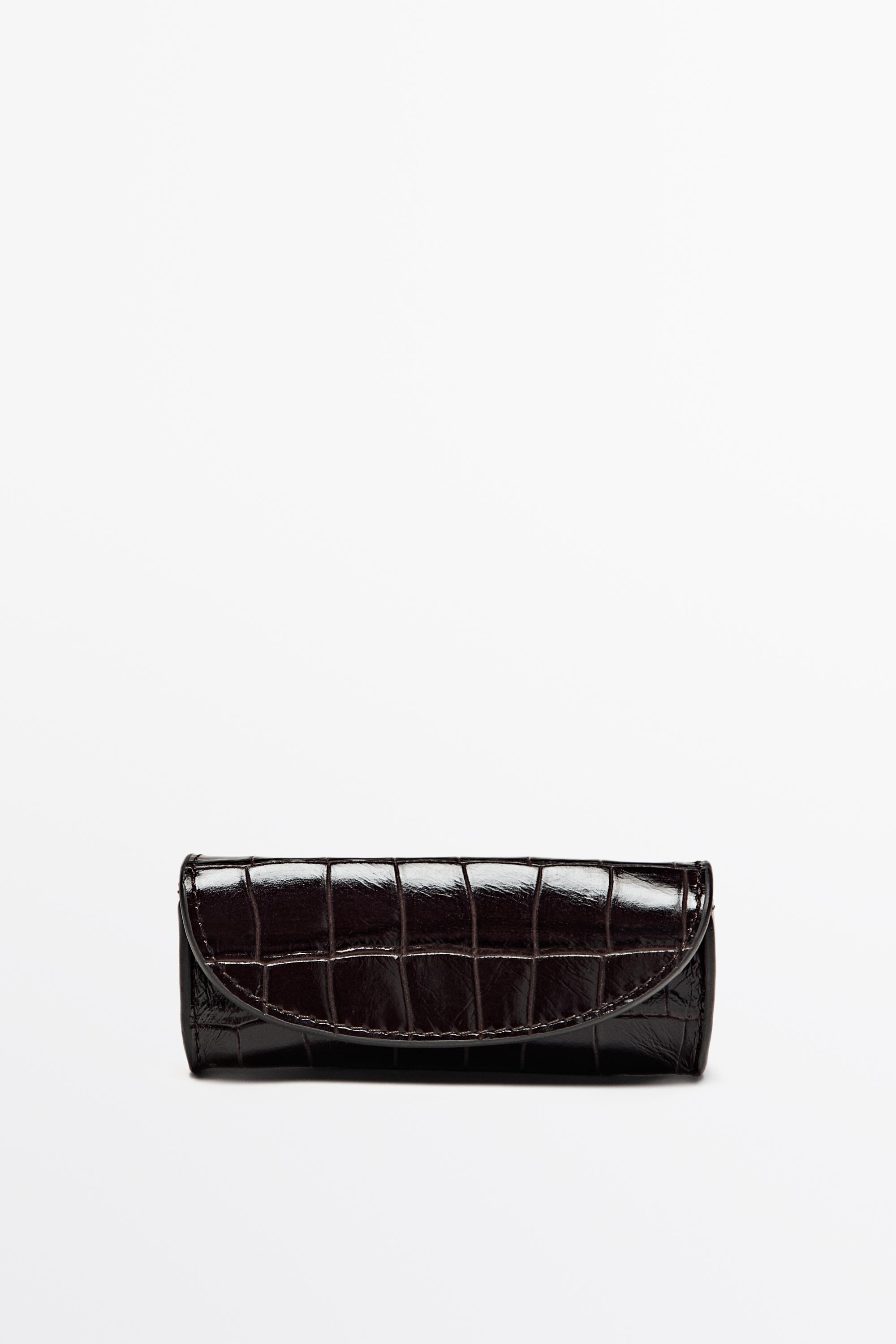 Coconut nappa leather ring case
