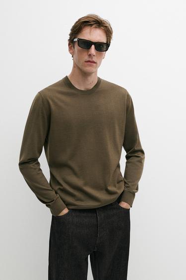Pull en maille 100 % laine mérinos à col rond - Vert huile de Zara